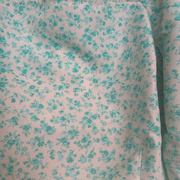 NWT Levi's Yvie Slim-Fit Floral Squareneck Crop Top in Electric Green, Size XL - Picture 5 of 7